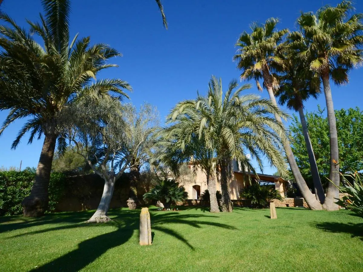 Can Rovey, Pool And Gardens In Inca